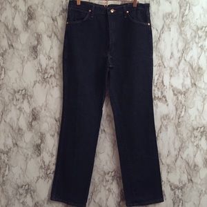 Wrangler Dark Wash Jeans MF88